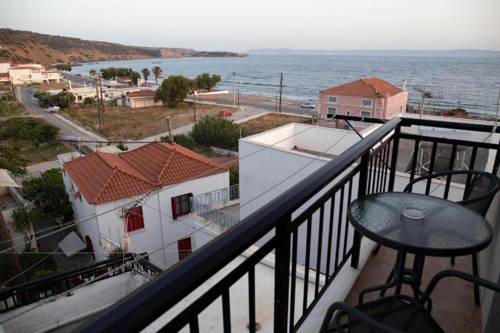 דירות Neapoli Voion Sea View House Matina מראה חיצוני תמונה